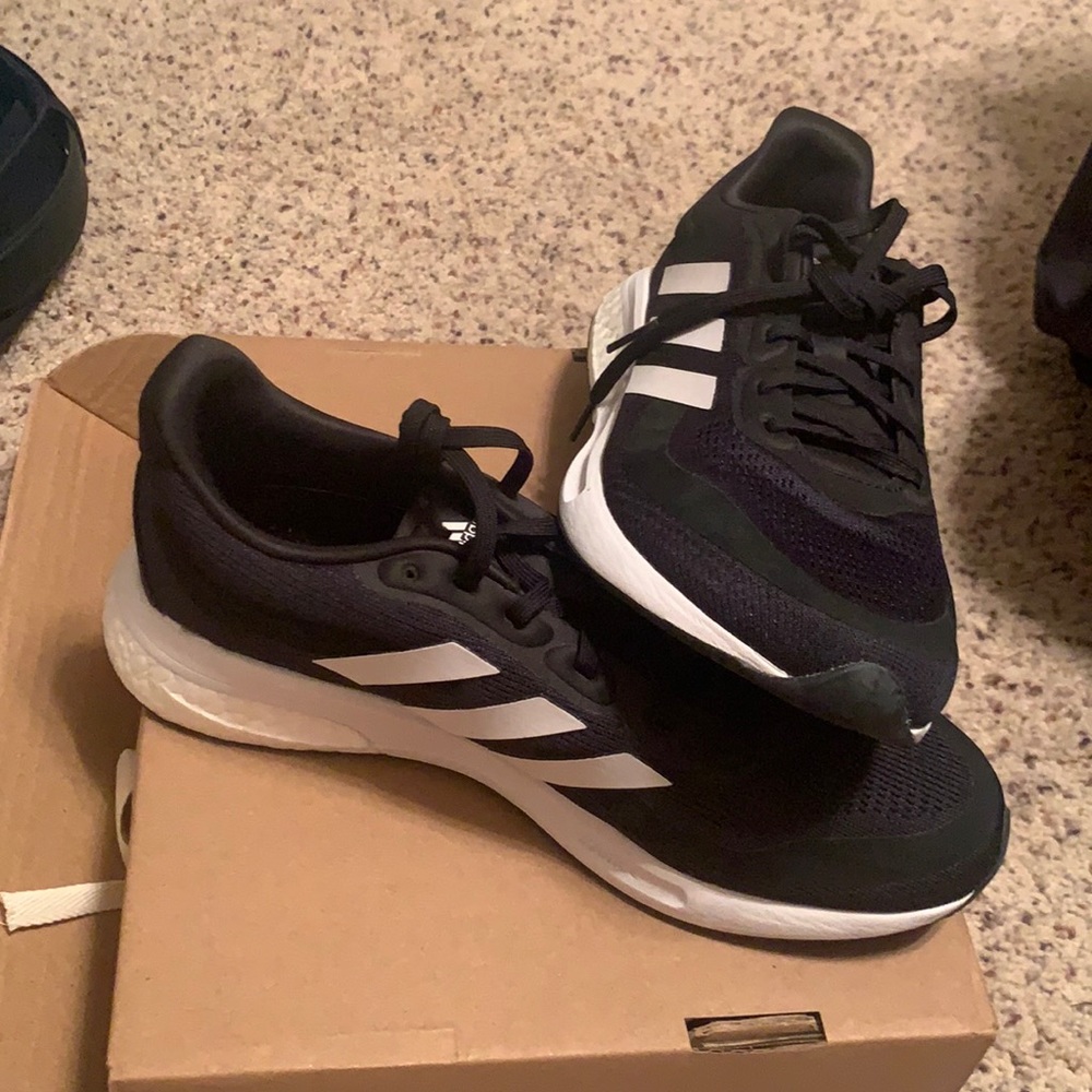 Adidas Supernova Shoes, 8.5 W, black and white